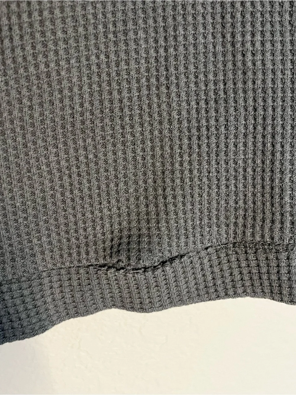 Columbia Men’s Long-Sleeve Waffle Knit Crew Sweater — Gray